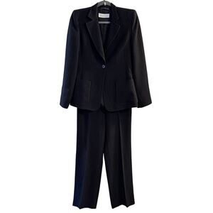 Max Mara Made in Italy Pinstriped Blazer and Pant Suit Set Navy Blue